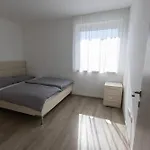 Andrea - - Free Parking Apartment