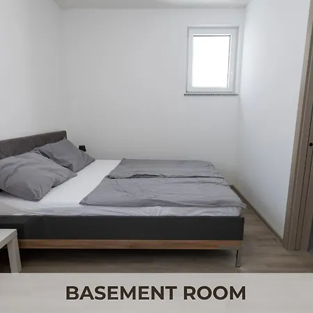 Andrea - * Ljubljana