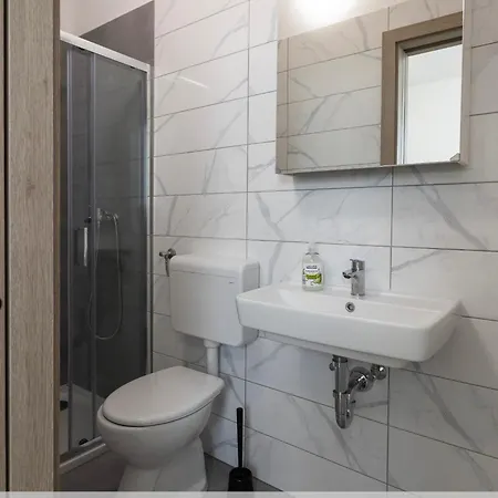 Andrea - Apartment