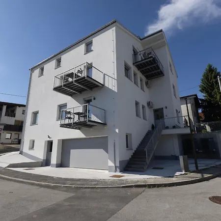 Andrea - - Free Parking Apartman Ljubljana