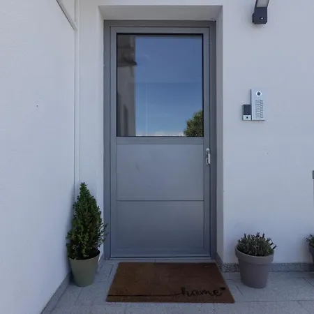 Andrea - - Free Parking Apartman *