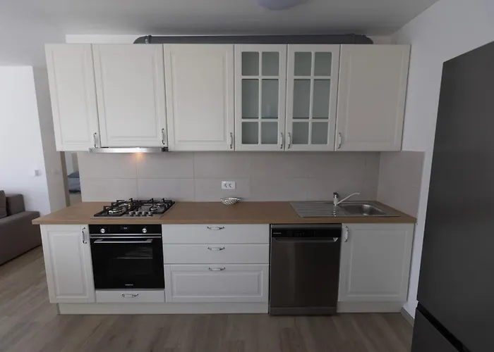 Appartement Andrea - *